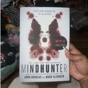 Mindhunter: Inside the FBI's Elite Serial Crime Unit (Trade Paperback) NetFlix